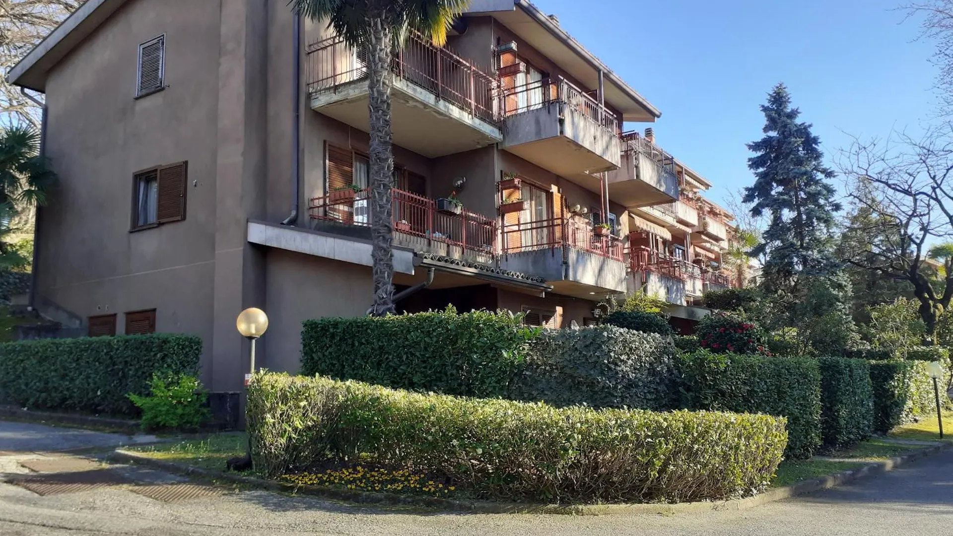 Cordelia 9 Apartment Luino Itália